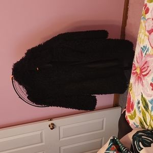 Black Long fuzzy coat  size midum never worn
